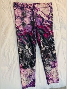 Colorful Abstract Print Leggings yoga pants terez brand activewear